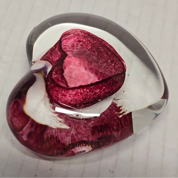 NOT FOR SALE Vintage Murano Italy Blown Glass Heart Paperweight - Picture 4 of 8